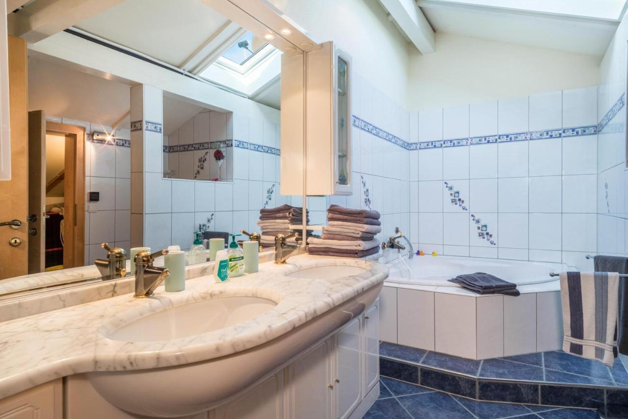 הוכסט Luxurioeses Penthouse-Appartement מראה חיצוני תמונה